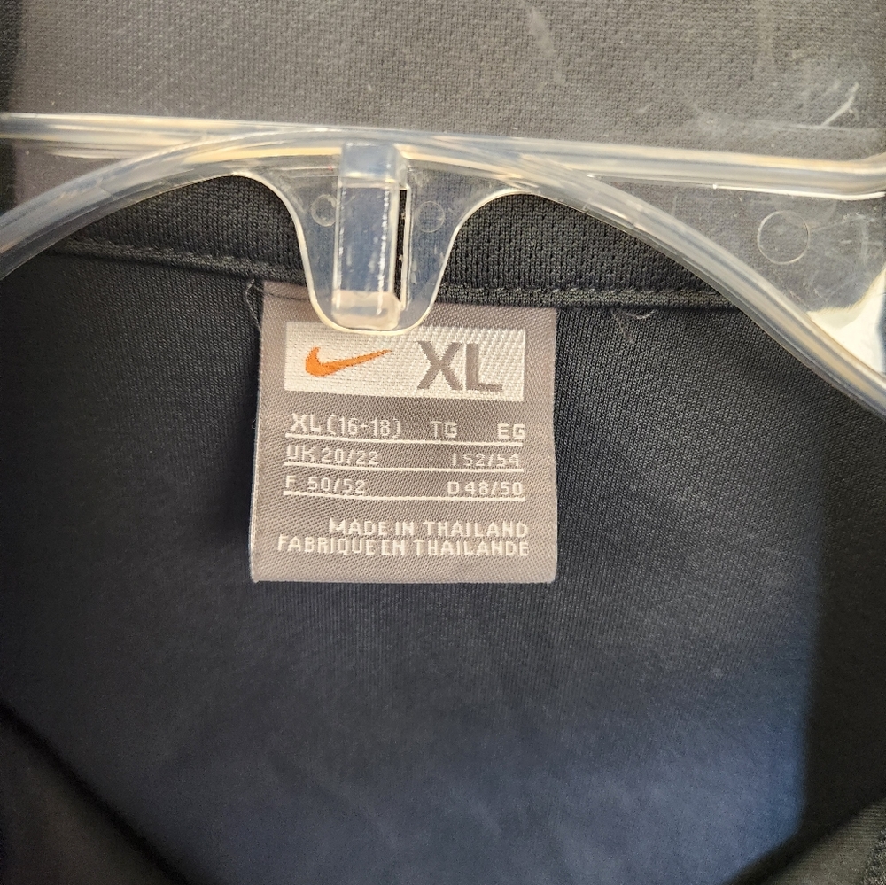 Nike Pullover - image 3